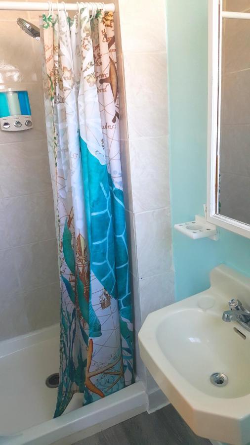 Short Walk To Beach 4 Bedroom 2 Bath Restored 1935 Home Гроувър Бийч Екстериор снимка